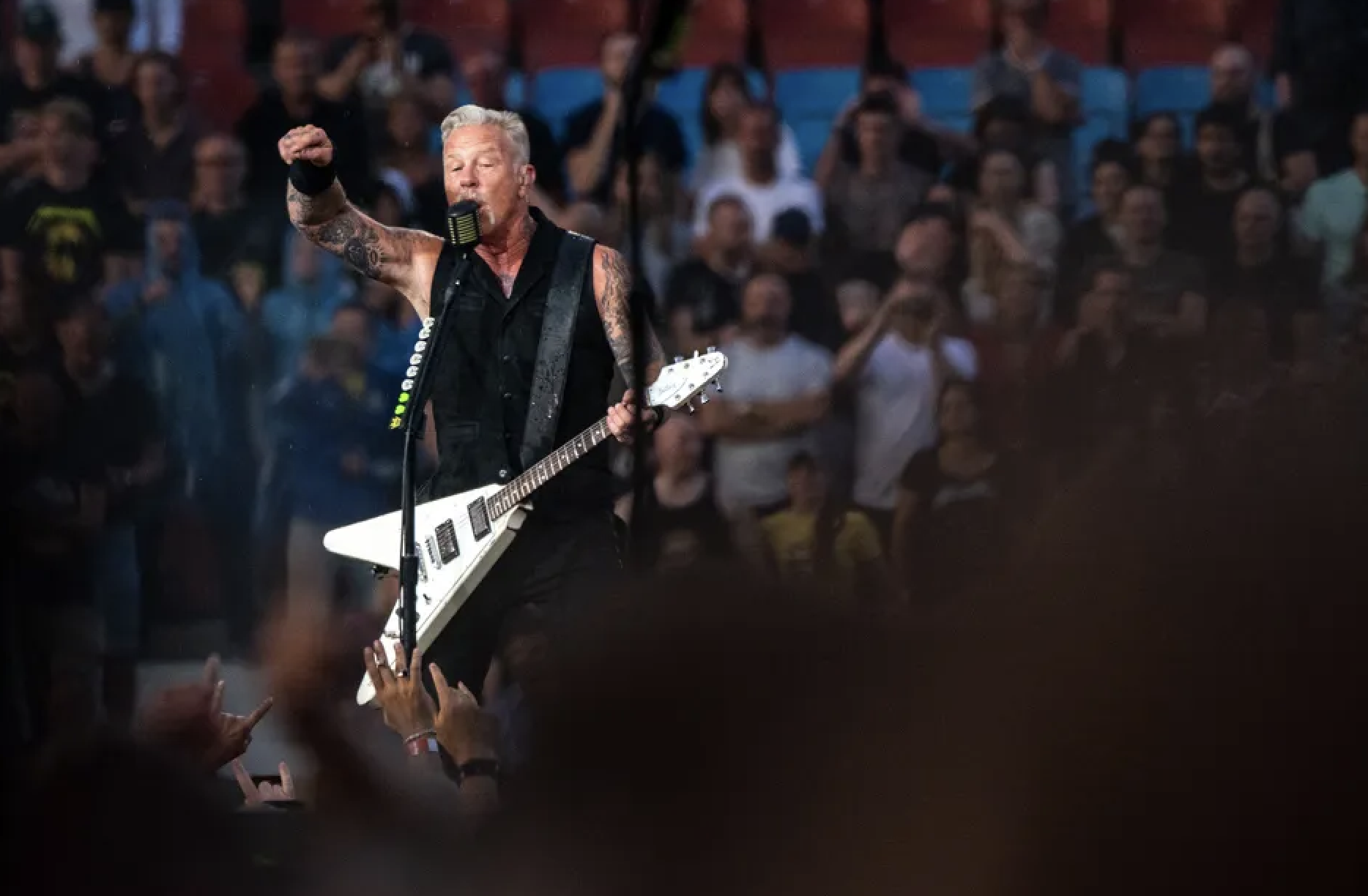 Metallica ‘Kick A– and Celebrate Life’ at Surprisingly Feel-Good U.S. Tour Opener