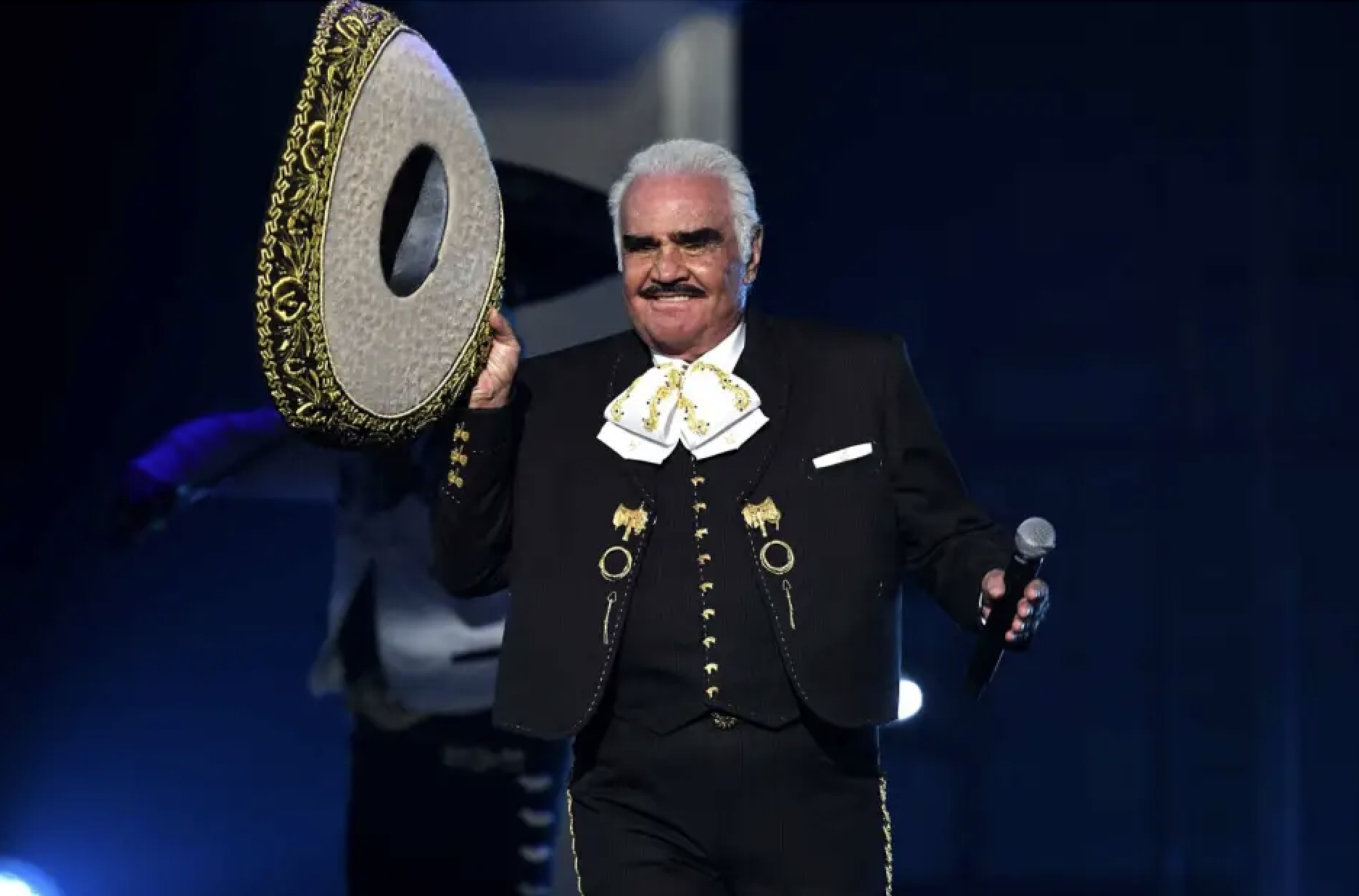 Vicente Fernández’s Legacy Continues With New Album ‘Le Canta a los Grandes Compositores’